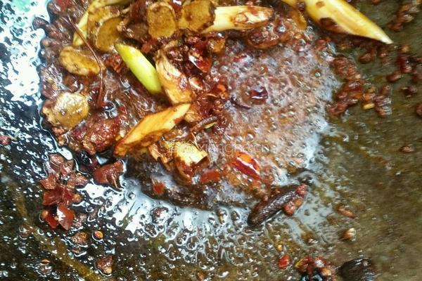 怀庆府香闷鸡的做法图解3