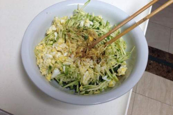 南瓜鸡蛋馅儿水饺的做法图解5