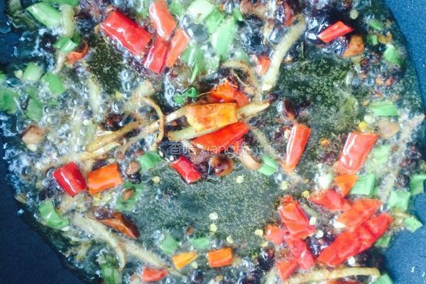 鸭血豆腐的做法图解7