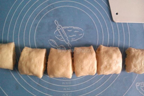 黄油椰丝面包卷的做法图解12