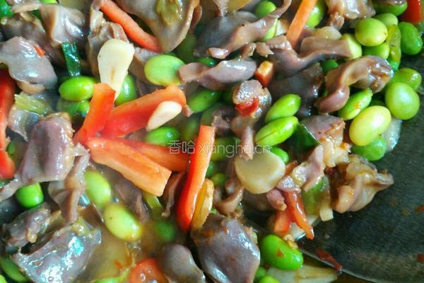 鸡肫炒豆米的做法图解7