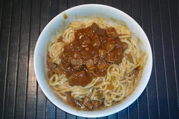 北方炸酱面