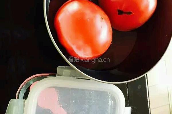 甜蜜蜜番茄的做法图解1