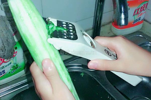 青瓜鸡蛋汤的做法图解1