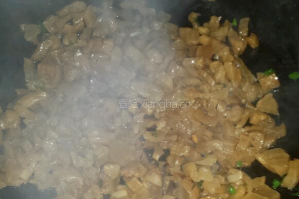萝卜干煎蛋的做法图解1