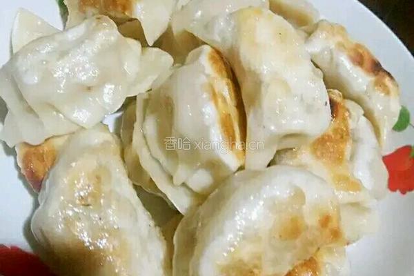 水晶萝卜肉馅煎饺的做法图解7
