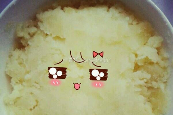 奶香土豆饼的做法图解2