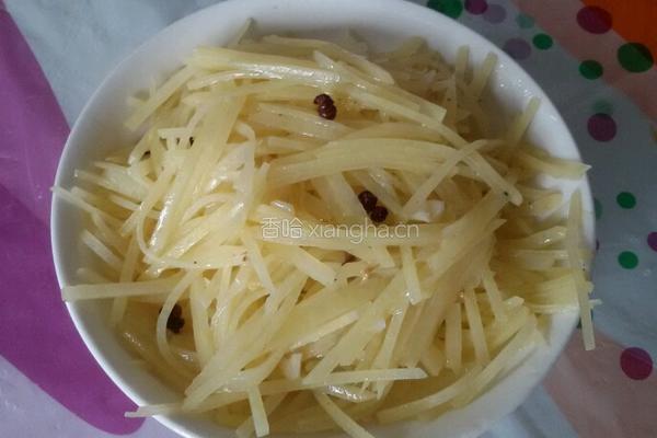 椒香土豆丝的做法图解8