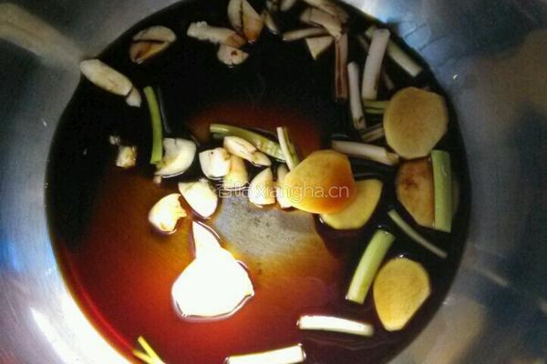 酱烧腿芯肉的做法图解2