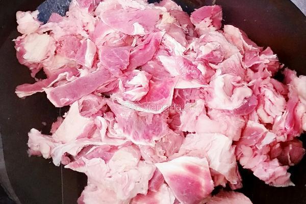 酱炖牛筋肉的做法图解4