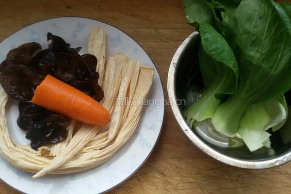 清炒素食菜的做法图解1
