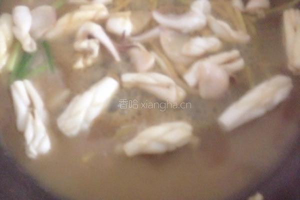 青瓜炒鱿鱼的做法图解5