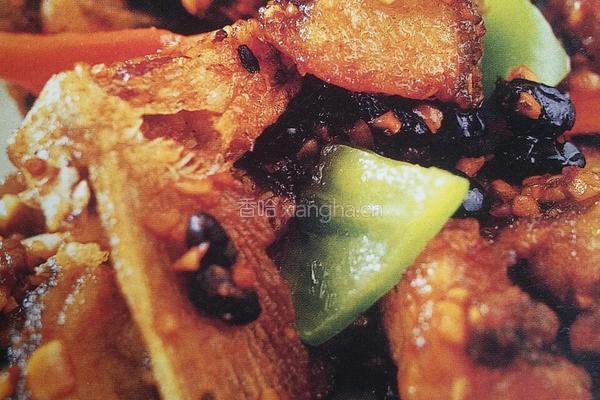 豆豉彩椒烧鱼头。的做法图解3