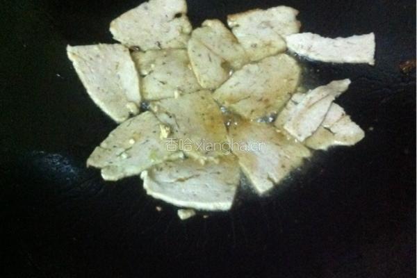 圆椒炒肉卷的做法图解5