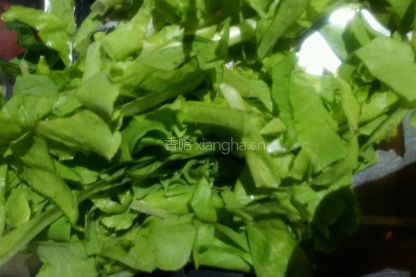 酸辣洋白菜的做法图解1