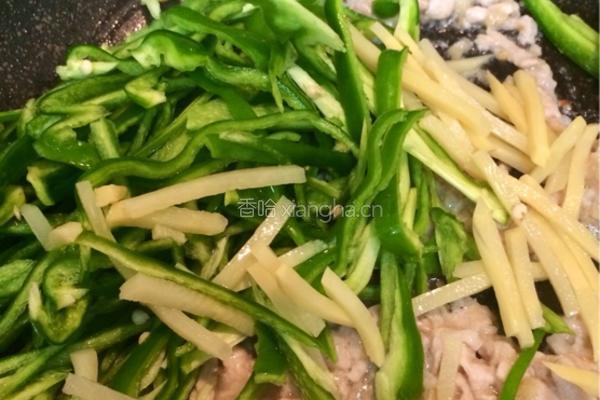 青椒炒肉丝的做法图解6