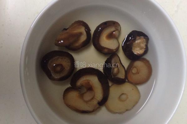 香菇广心菜的做法图解1