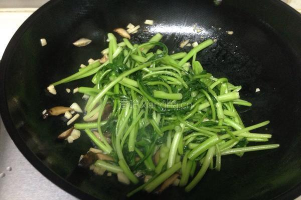 香菇广心菜的做法图解6