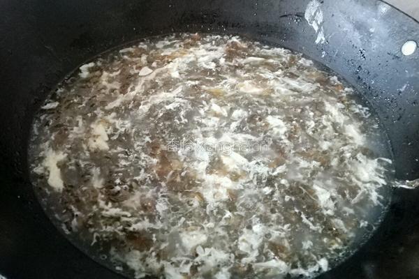 紫菜瘦肉蛋汤的做法图解4