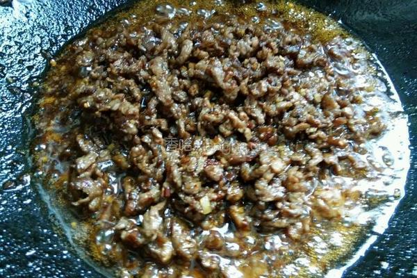 蒜蓉牛肉酱的做法图解6