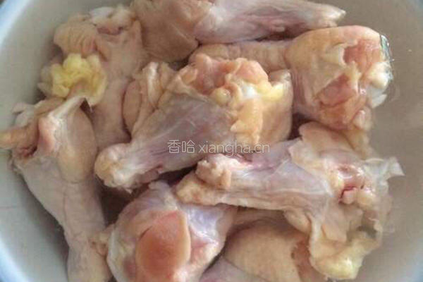 香酥炸鸡腿的做法图解1