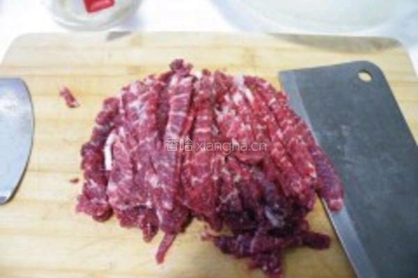 干煸牛肉丝的做法图解1