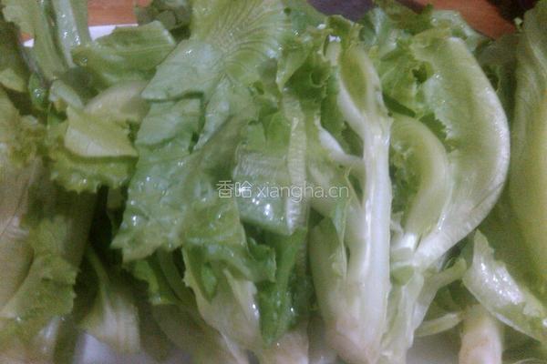 双菇扒生菜的做法图解1