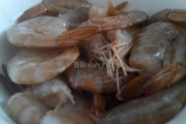 香辣鱿鱼虾的做法图解2