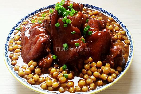 黄豆猪脚