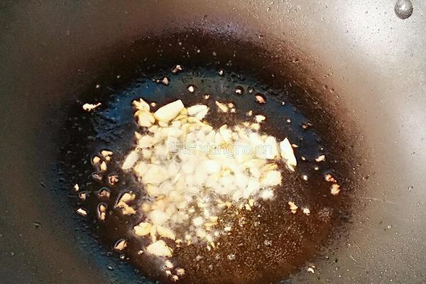蒜香烧茄子的做法图解5