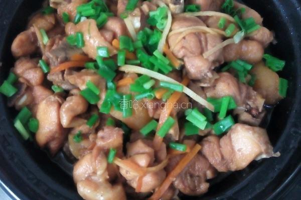 姜葱土豆焖鸡腿的做法图解3