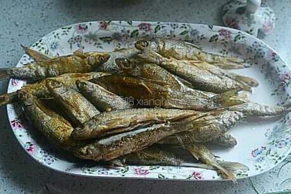 蒜香撅鱼（我们这里叫做撅嘴鱼）的做法图解5