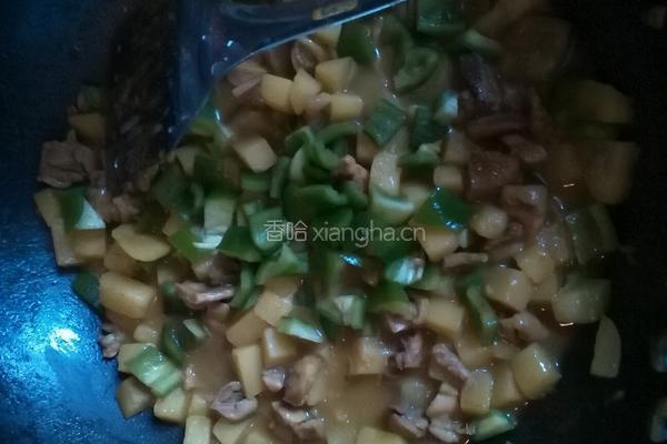 咖喱土豆鸡肉饭的做法图解9