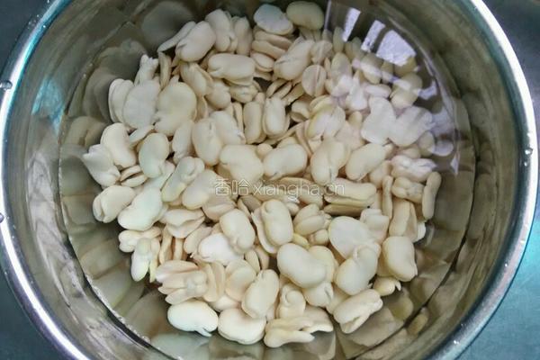 香酥豆米的做法图解1