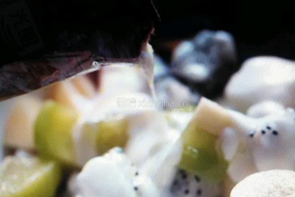 水果沙拉的做法图解4