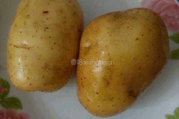 自制薯条的做法图解1