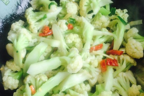 干煸花菜的做法图解5