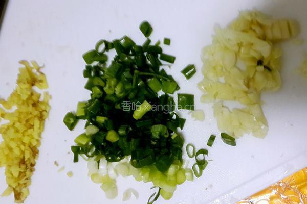 素烧酱油茄子的做法图解3