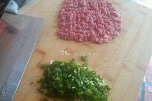 肉包子的做法图解3