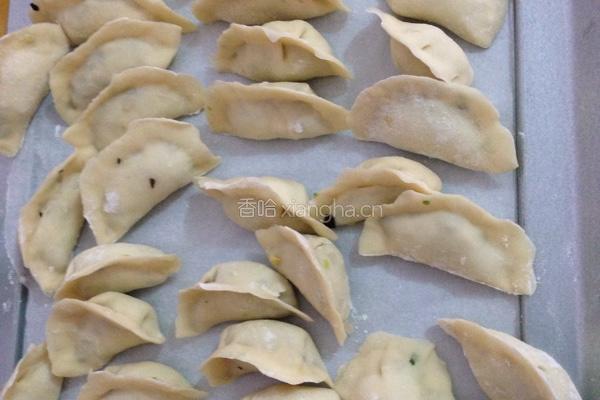 青椒水饺