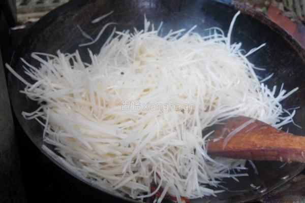酸辣土豆丝的做法图解6
