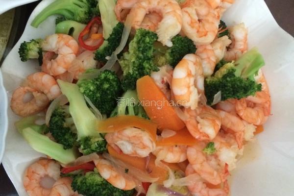 西兰花炒虾仁的做法图解3