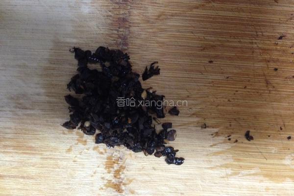 豆豉香肠蒸蛋的做法图解2