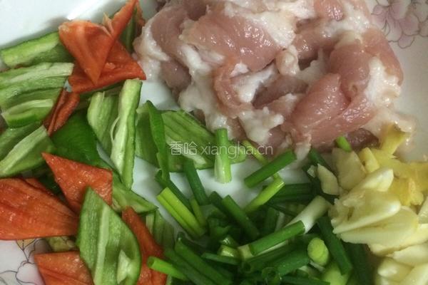 平菇肉片小炒的做法图解1