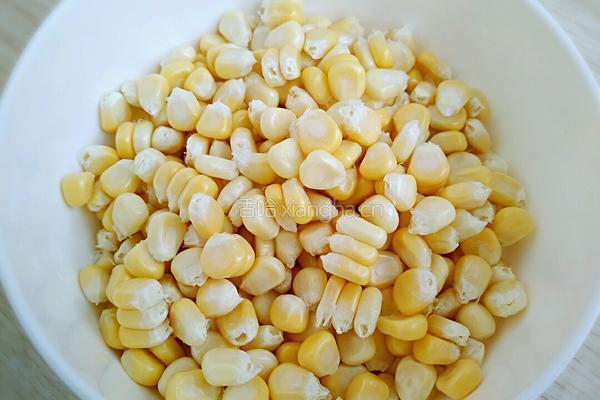 双椒甜玉米的做法图解2