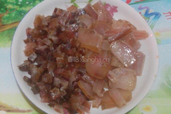 腊肉土豆饭的做法图解2
