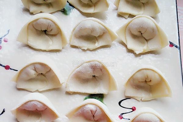 鸡肉胡萝卜馄饨的做法图解12