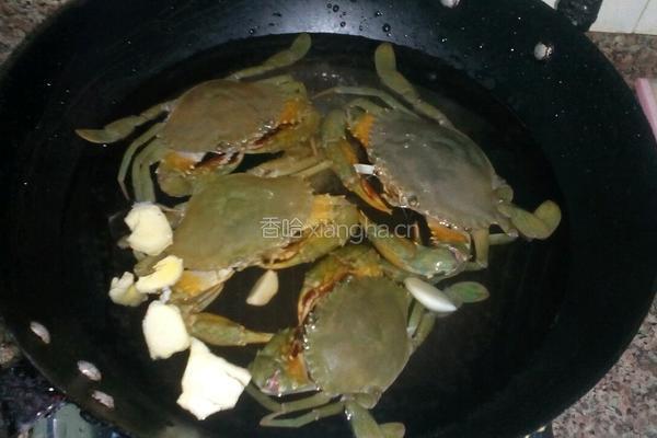 水煮青蟹的做法图解2