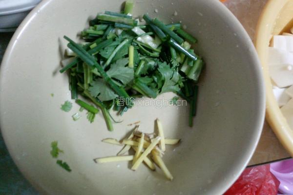 草鱼头豆腐汤的做法图解3