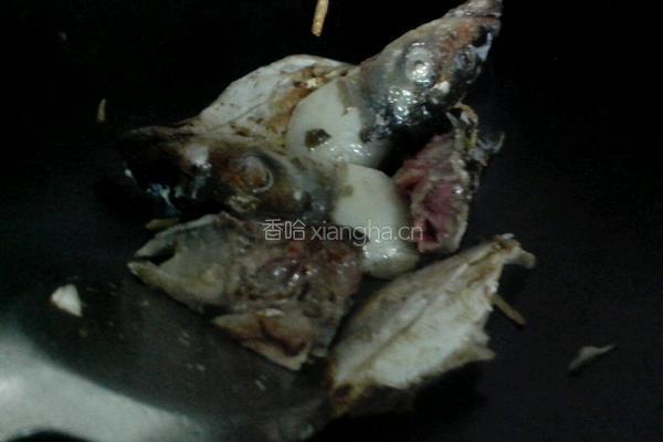 草鱼头豆腐汤的做法图解5